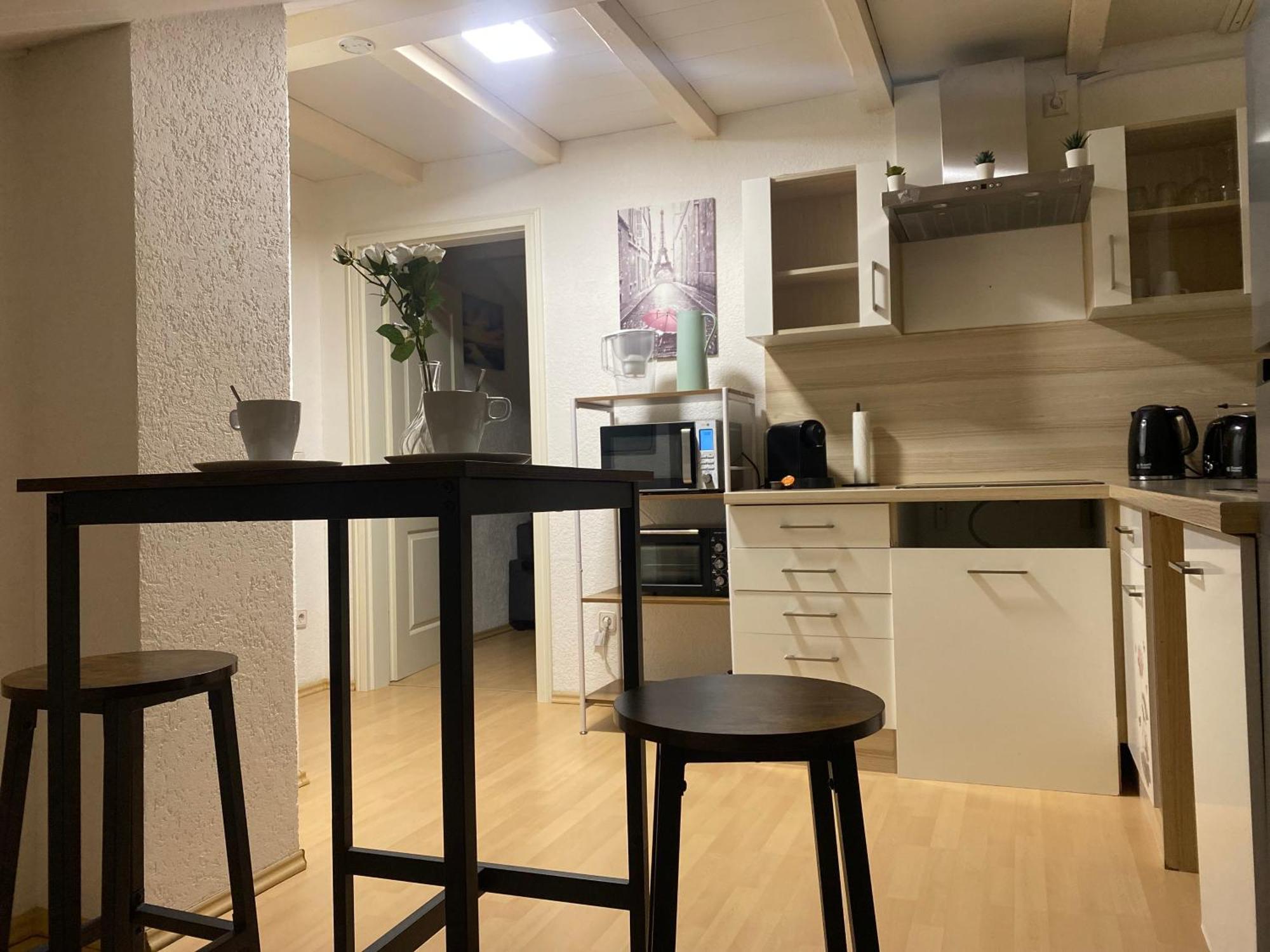 Deluxe Business Suite Mit Netflix Premium & Parkplatz, Zentral Zu Audi & Schwarz Gruppe With 2 Bedrooms Bad Friedrichshall Exteriér fotografie